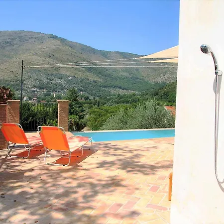Oasis Piscina E Natura Villa *